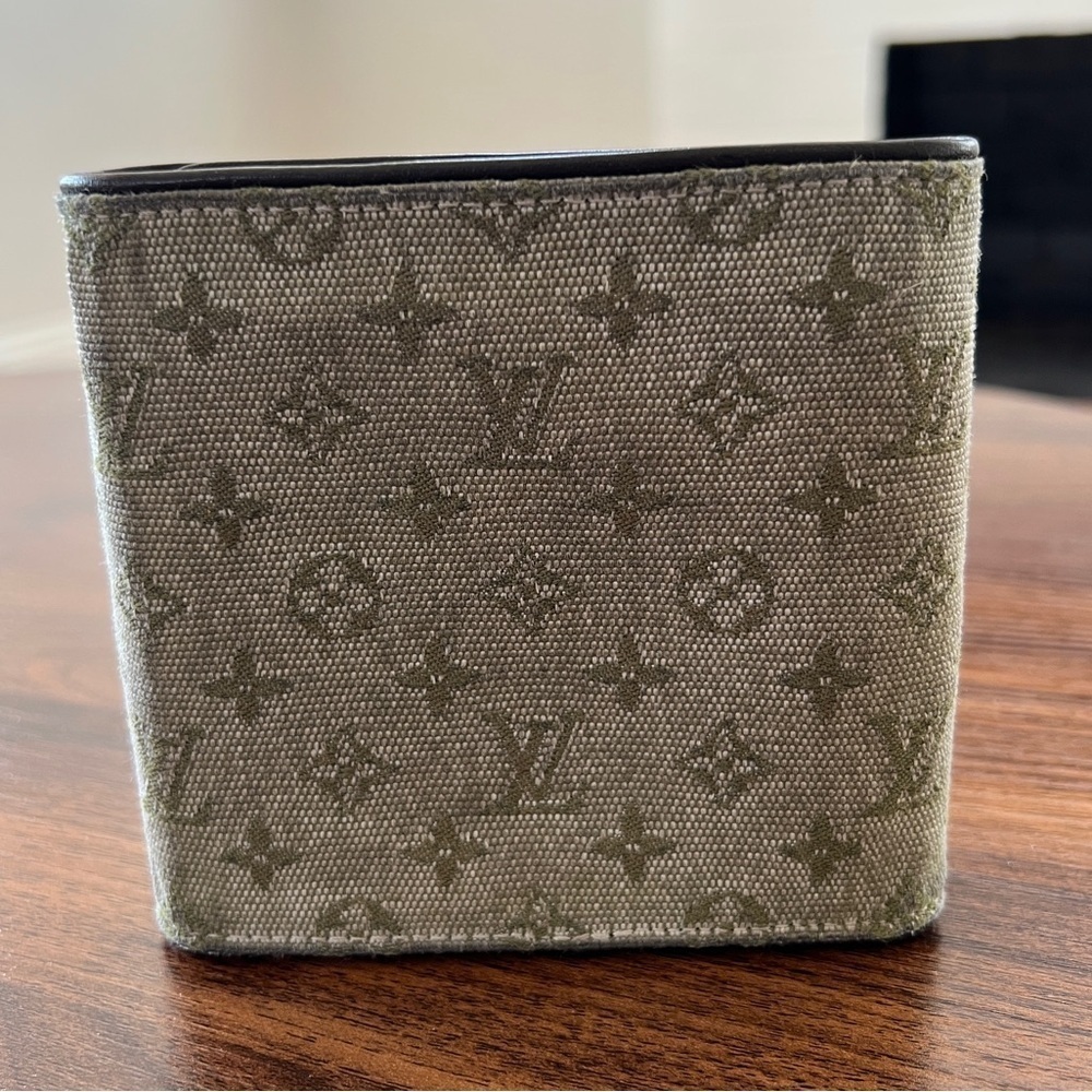 Louis Vuitton Monogram Mini Lin Wallet - Picture 3 of 9